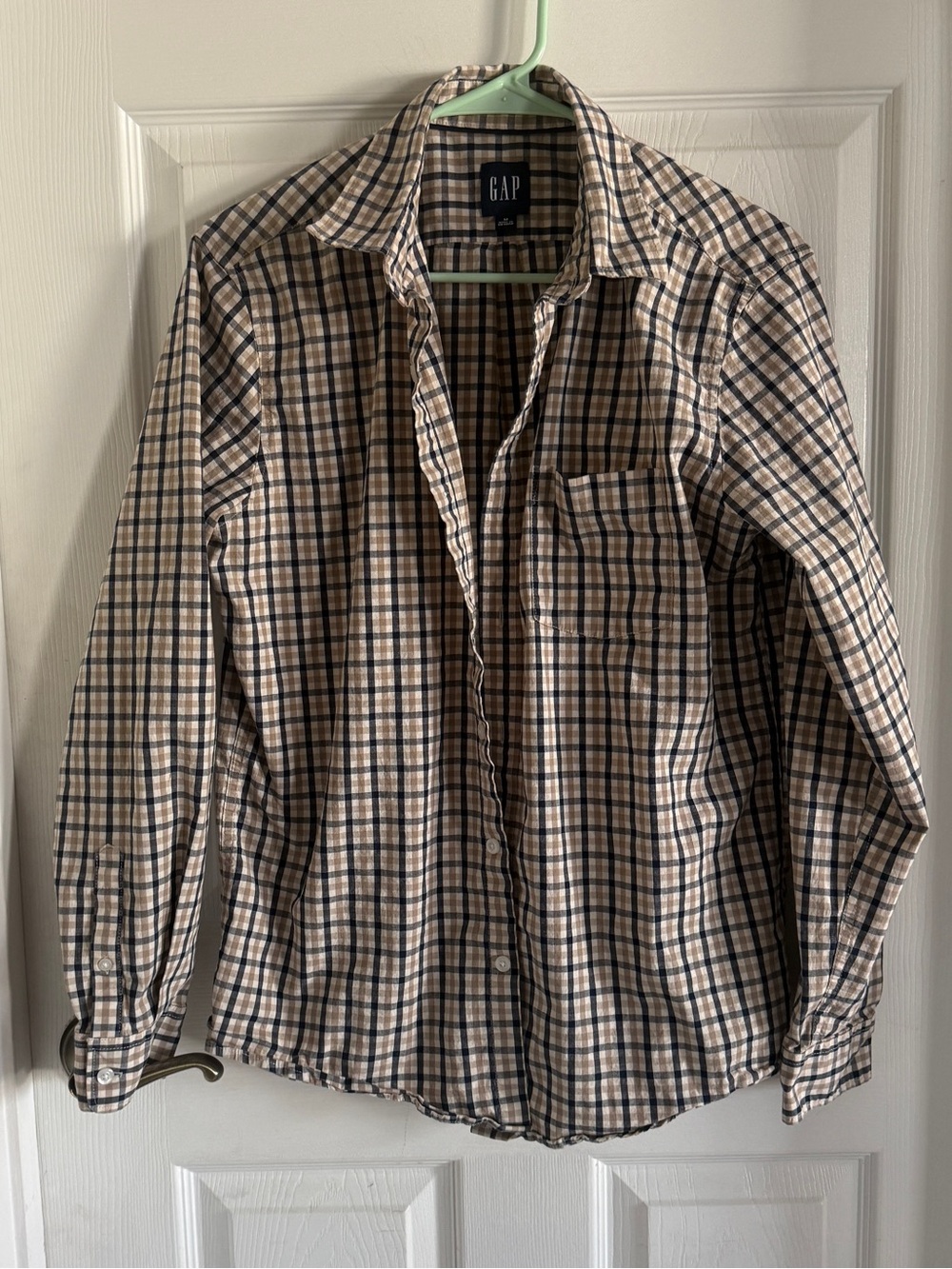 gap plaid button down - Picture 4 of 8